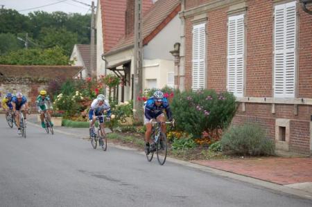 La neuville en hetz